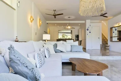 Huis in Marbella vlakbij Santa Clara Golf