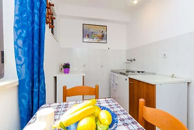 Apartments & Rooms Mihajica- Comfort Studio A...