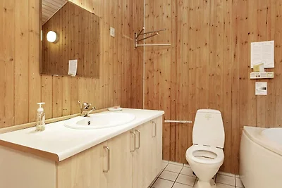 8 Personen Ferienhaus in Humble