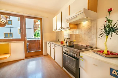 Appartement im Stubaital mit Balkon