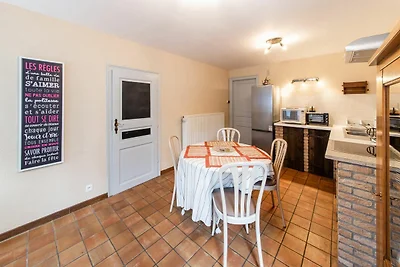 Haus in Vielsalm mit Garten