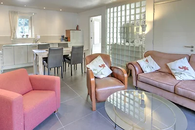 Tranquilla casa vacanze con giardino a Wesepe