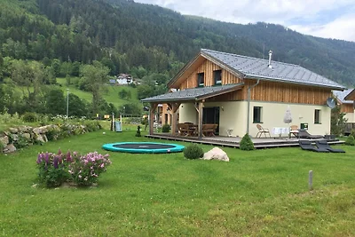 Schönes Chalet mit IR Sauna