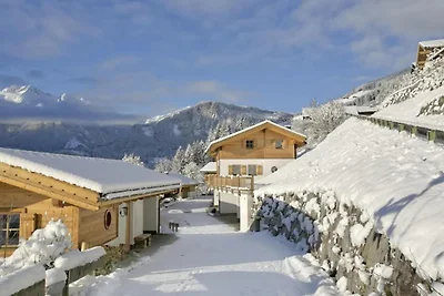 Geräumiges Chalet mit Parkplatz