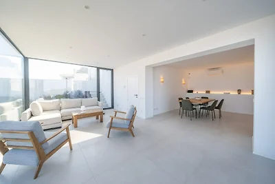 Moderne villa in L'Escala