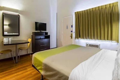 1 letto matrimoniale king size | Vietato fuma...