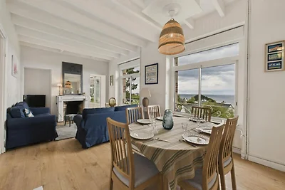 Haus in Trévou-Tréguignec in der Nähe des Str...