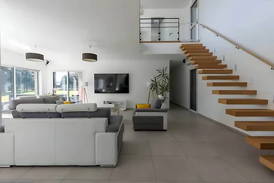 Moderne Villa für 10 Personen mit privatem...