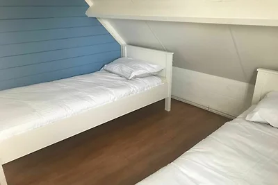 Accogliente casa con sauna a Oostkapelle con...