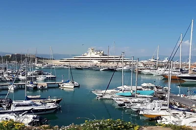 Ferienwohnung mit Meerblick in Antibes