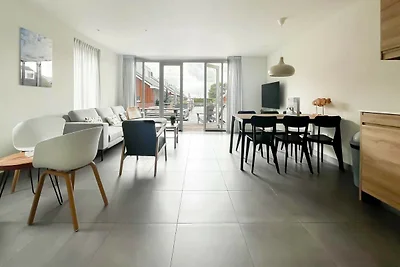 Apartment am Seeufer in Uitgeest für 6...