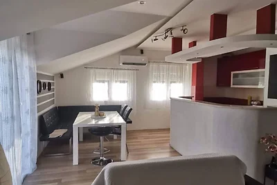 Two Bedroom Apartment with Terrace and Sea...