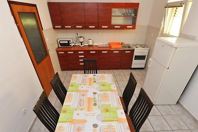 Appartements Zora, Lun