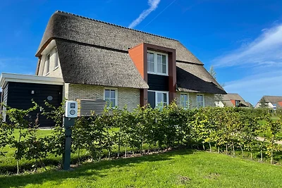 Schöne Villa mit Sauna und freiem Blick