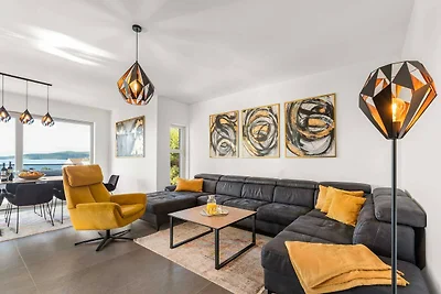 Apartment in der Nähe des felsigen Strandes...