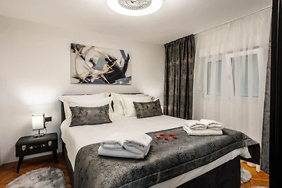 Ruhige Familienvilla an der Rogoznica-Küste