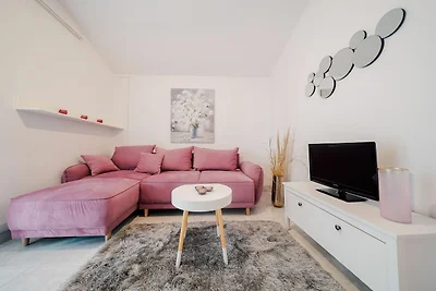 Entzückende Wohnung mit Swimmingpool und...