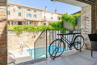 Villa in Porec mit Schwimmbecken