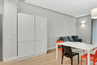 Wohnung in Milano mit Balkon und Wifi