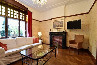 Atemberaubendes Ferienhaus in Hamoir mit nahe...