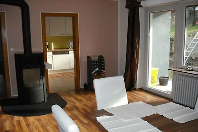 Casa vacanze a Büren con piscina