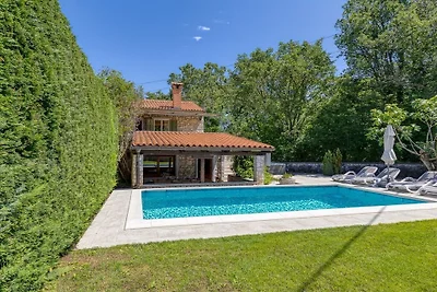 Maison de vacances à Dobrinj avec piscine