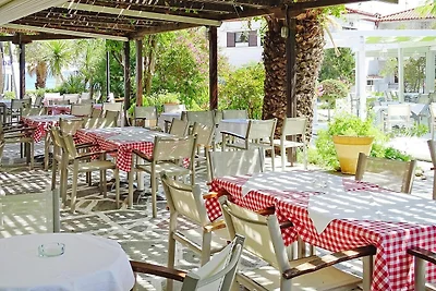 Wohnung in Fourka direkt am Meer