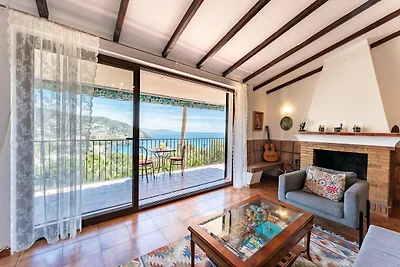 Faro's Sun Beach Villa in Almuñecar