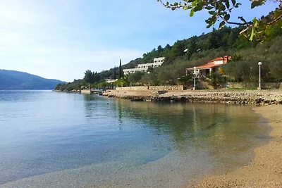 Getaway Beach House-One Bedroom Holiday Home ...