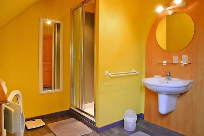 Appartement auf Ferienhof mit Innenpool-ehema...