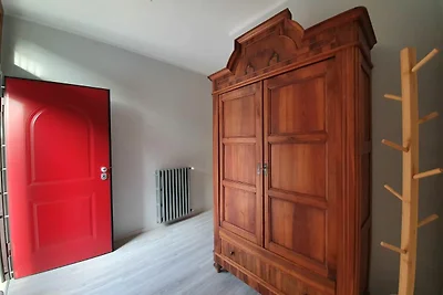 Accogliente casa vacanze a Omegna con balcone