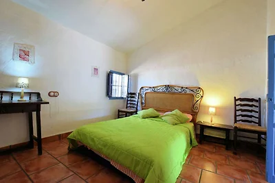 Spaziosa casa vacanze ad Almogía con pisina