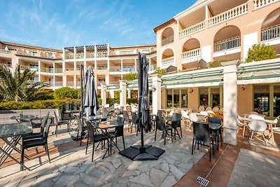 Apartment in Les Issambres am Strand