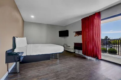 1 letto king | NSMK | Balcone | Divano letto