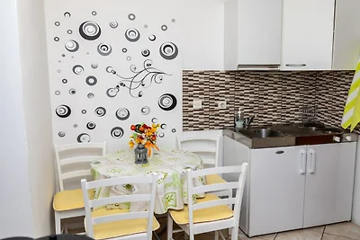 Apartments Luka & Leona - Two Bedroom Apartme...