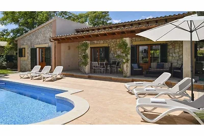 Villa con piscina privata vicino al mare