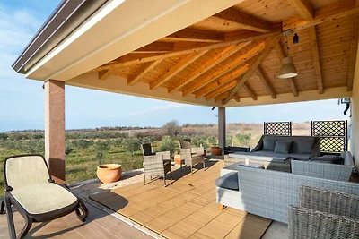 Schönes Ferienhaus in Novigrad mit privatem...