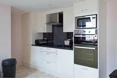 Duplex sul mare con spa e giardino a Caister