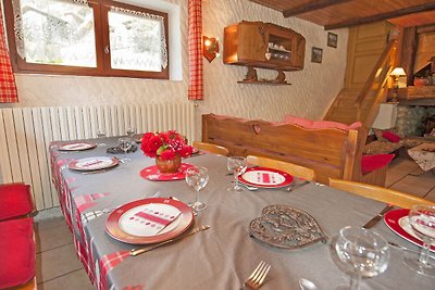 Schönes Chalet in Champagny-en-Vanoise nahe...