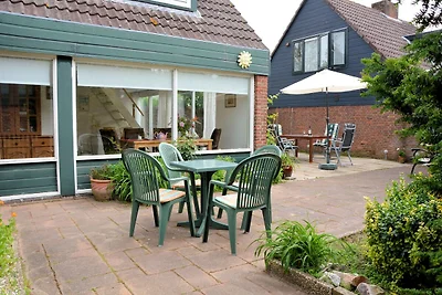 Stilvolles Ferienhaus in Südholland am Wald