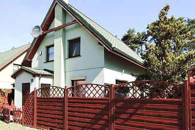 Gemütliches  Ferienhaus mit Kamin in Lukecin