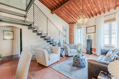 Attico a Lucca con Vista sulla Cupola