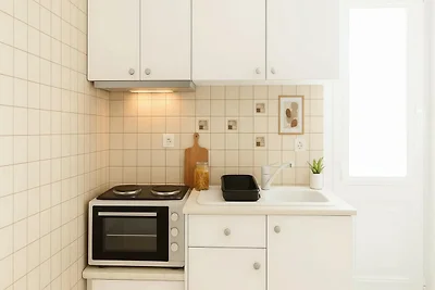 Haus in Lefkes mit Blick auf das Dorf