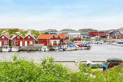 4 Personen Ferienhaus in Rönnäng-By Traum