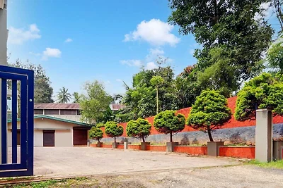 Hotel O Sultan Bathery Bluevalley