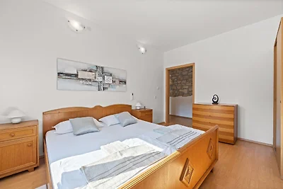 Wohnung in Vodnjan mit Pool und Jacuzzi