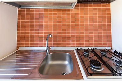 Casa vacanze in stile isolano con piscina a F...
