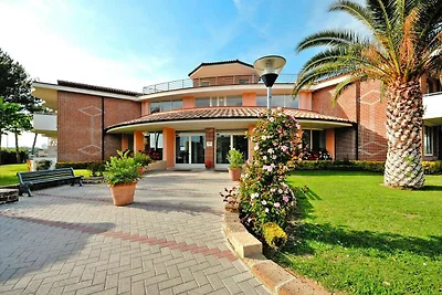 Appartamento a Cecina Mare con piscina...