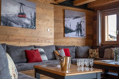 Groot, modern chalet dichtbij de piste