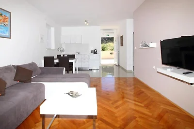 Apartments Dubreta - Superior Two Bedroom Apa...